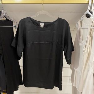 Black Short Sleeve Top